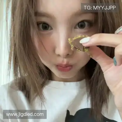 赖晨舒